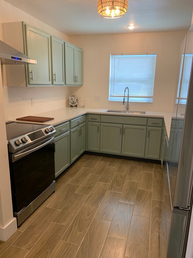 Foto principal - 1200 N Andrews Ave