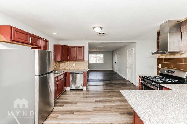 Foto del edificio - 4794 Beadle St