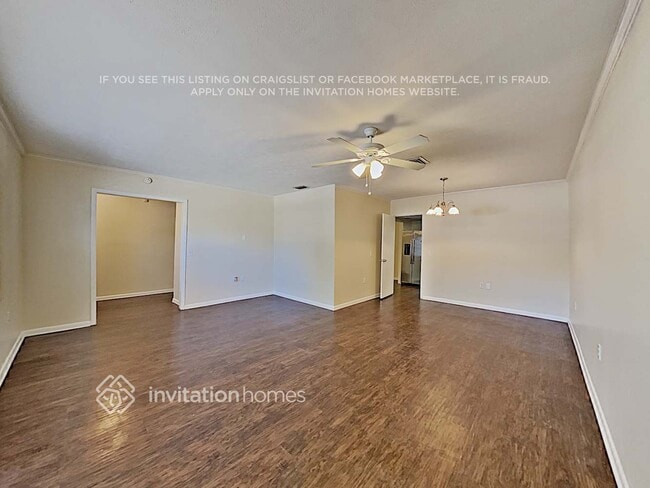 Foto del edificio - 510 Julie Ln