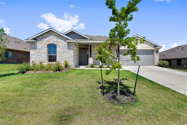 Building Photo - 1958 Mexia Dr