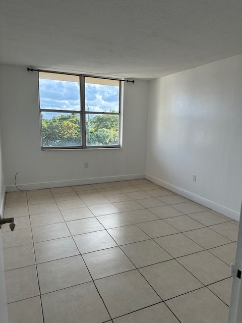 Building Photo - 1800 Sans Souci Blvd