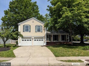 Building Photo - 4500 Stone Pine Ct
