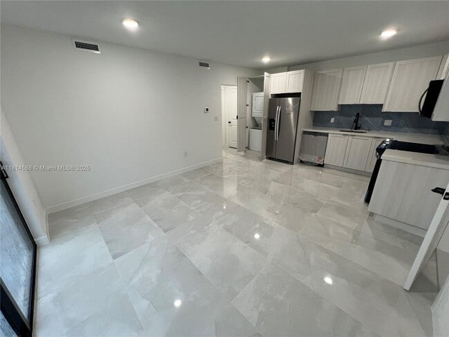 Building Photo - 14617 SW 262nd St