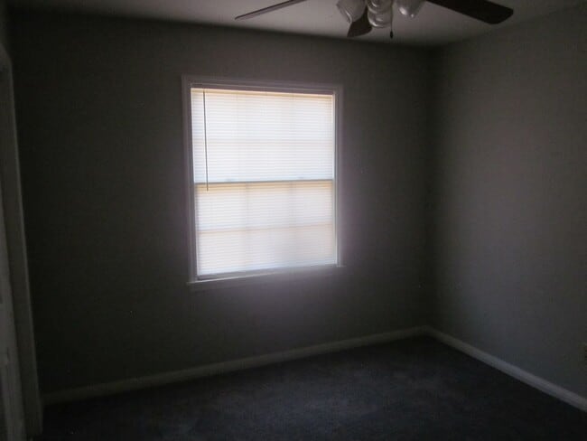 Building Photo - 5515 Randolph Rd