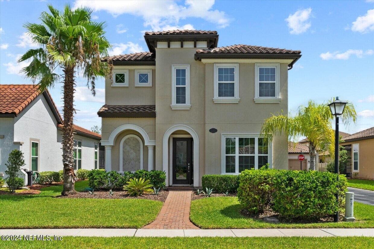 Primary Photo - 245 Rialto Dr