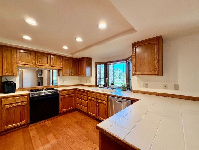 Foto del edificio - 60785 Willow Creek Loop