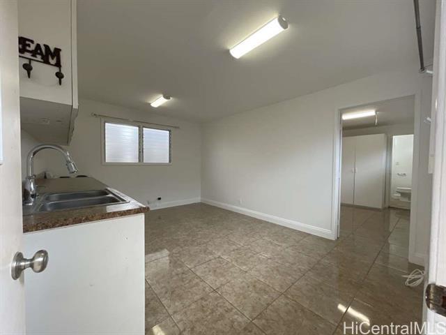 Building Photo - 970 Kalawai Pl