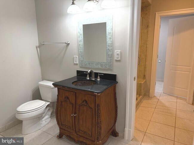 Foto del edificio - 6529 Fairlawn Dr