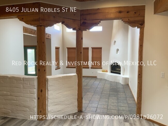 Foto del edificio - 8405 Julian Robles St NE