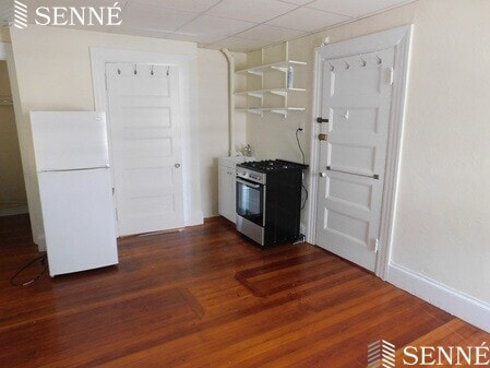 Primary Photo - 15 Prentiss St