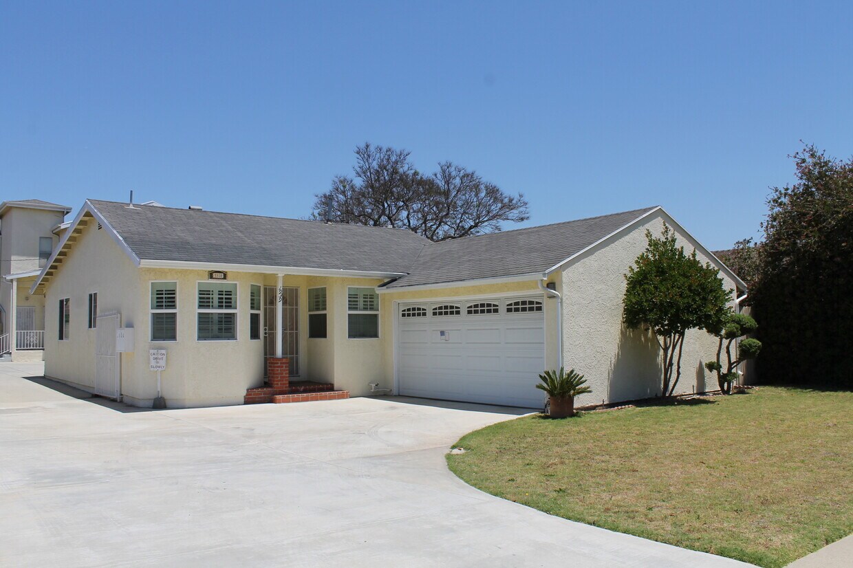 1939 162nd W St, Gardena, CA 90247 House Rental in Gardena, CA