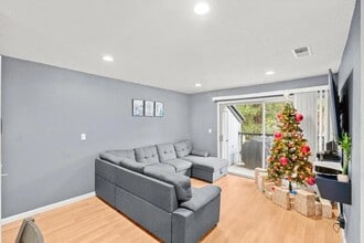 Building Photo - 3591 Quail Lakes Dr