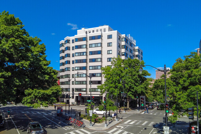 Building Photo - Imperial House