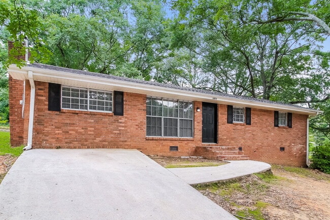 Building Photo - 1072 Laurel Ln NW