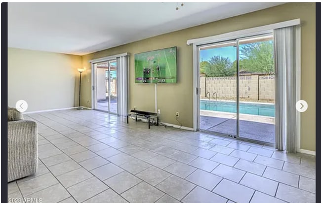 living room - 3436 W Acoma Dr