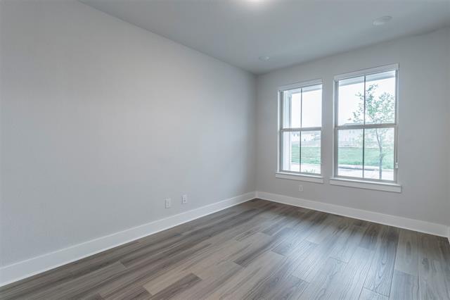 Building Photo - 801 Peaceful Ln