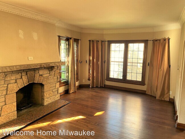 Foto del edificio - 3 br, 1 bath House - 5528 W Auer Ave