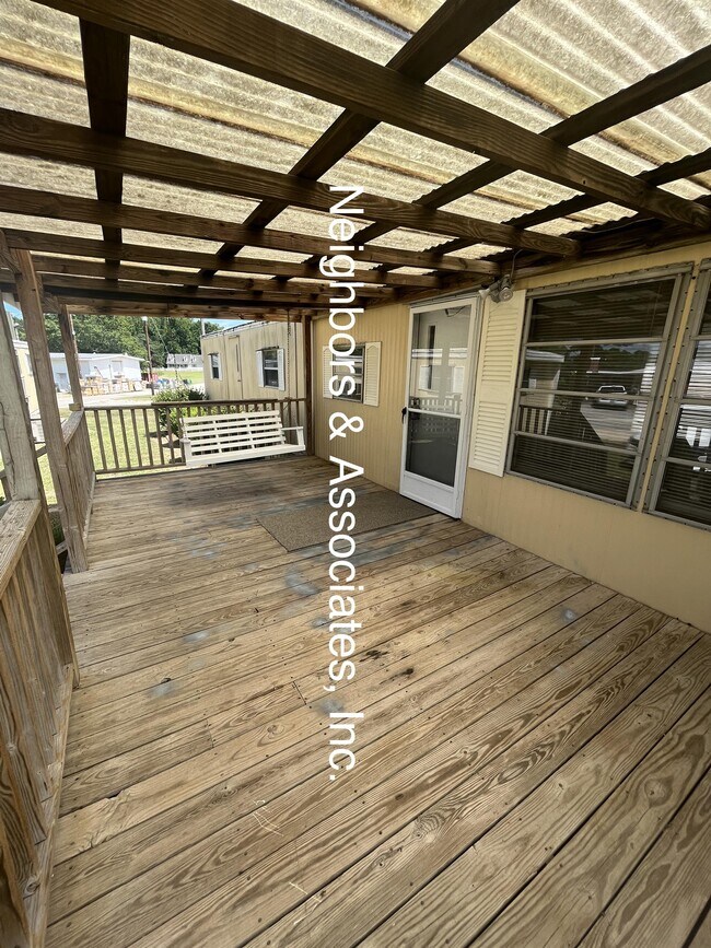 Foto del edificio - 30 W C Beasley Ln