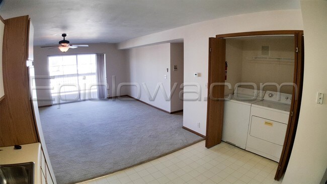 Foto del edificio - 4525 1st Ave SW