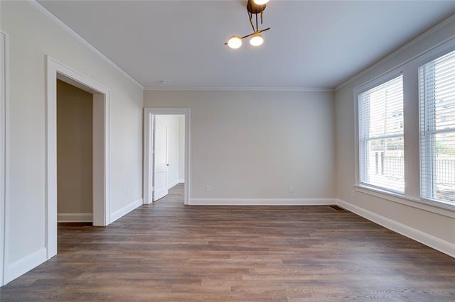 Building Photo - 715 S Jennings Ave