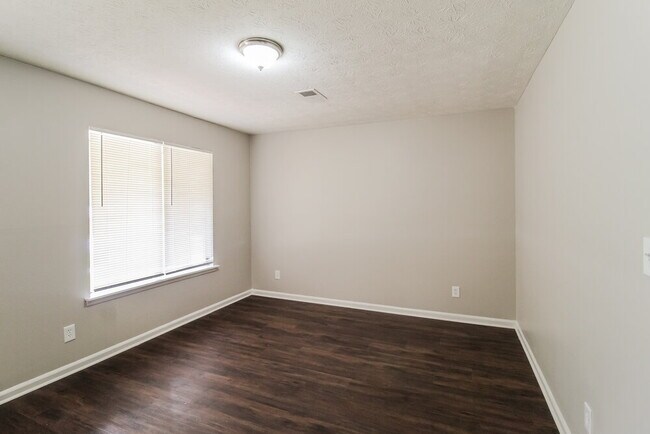 Foto del edificio - 2861 Panther Ct