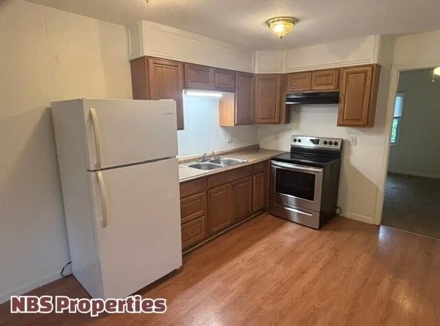 Foto del edificio - 867 N Gallaher View Rd