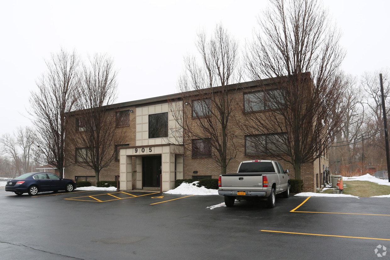 Building Photo - 905 Harlem Rd