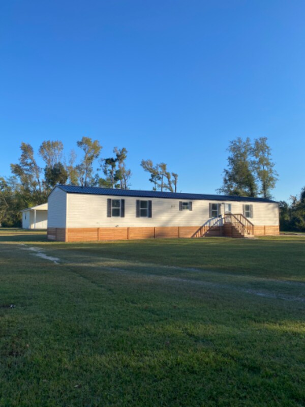 1094 Cane Gully Rd, Moncks Corner, SC 29461 House Rental in Moncks