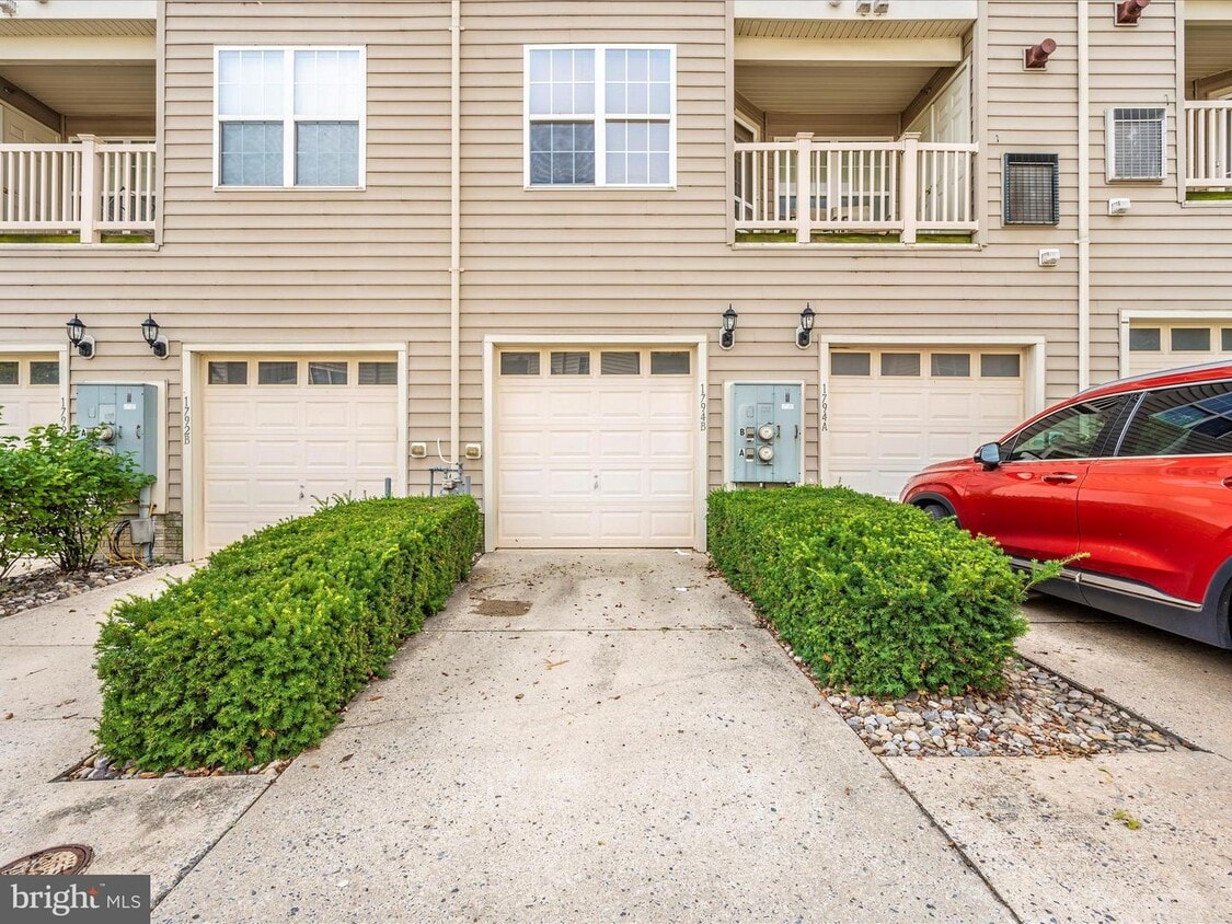 1794 Poolside Way, Frederick, MD 21701 Townhome Rentals in Frederick MD
