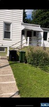 Building Photo - 20 N Farview Ave
