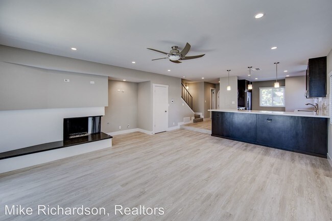 Building Photo - 3714 Mariana Way