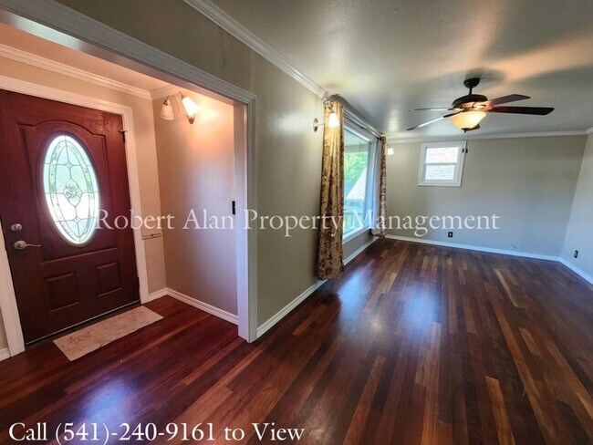 Foto del edificio - 223 NW 7th St