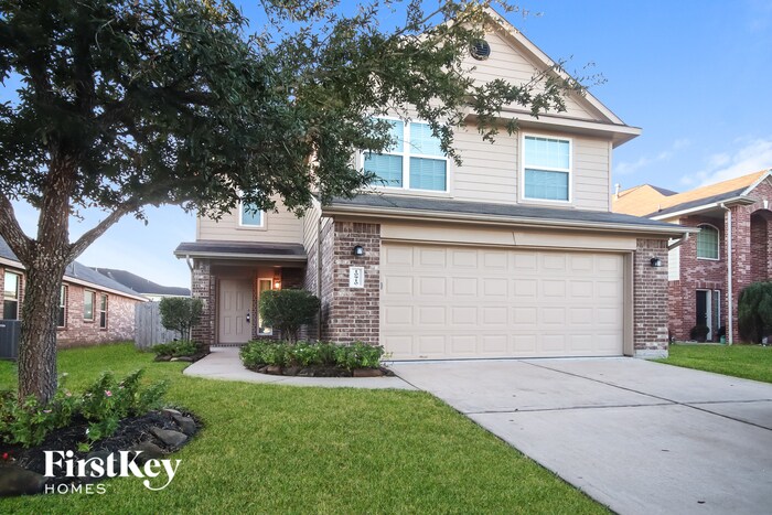 Primary Photo - 10910 Brittan Leaf Ln