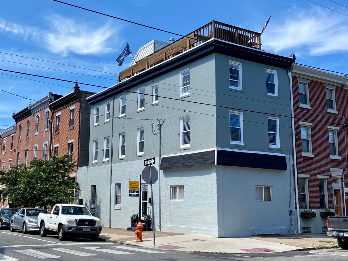 Foto principal - 2300 Cedar St
