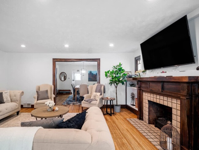 Foto del edificio - 3222 West Blvd