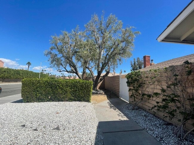 Building Photo - 76539 Clifton Forge St