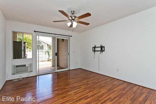 Foto del edificio - 2 br, 2 bath House - 94-539 Lumiaina St V104