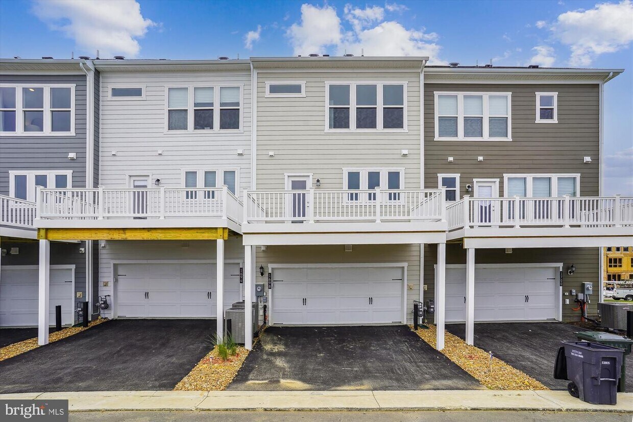 1698 Dunnington Pl, Dumfries, VA 22026 Townhome Rentals in Dumfries