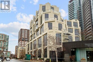 Building Photo - 3 McAlpine St