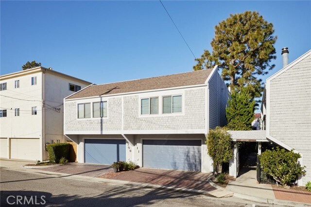 Building Photo - 311 Dahlia Pl