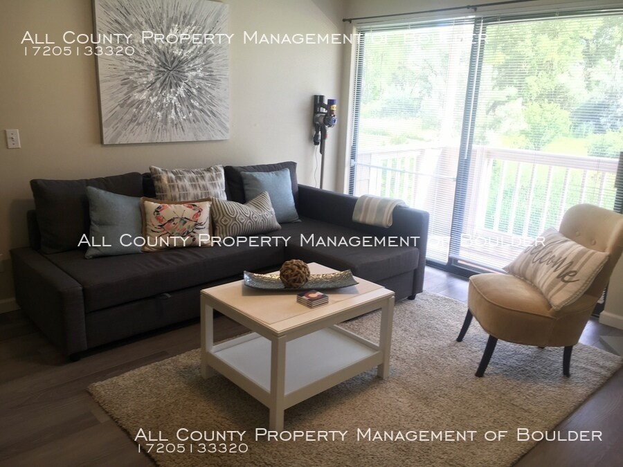 Completely Updated FURNISHED Gunbarrel Condo Condo for Rent in