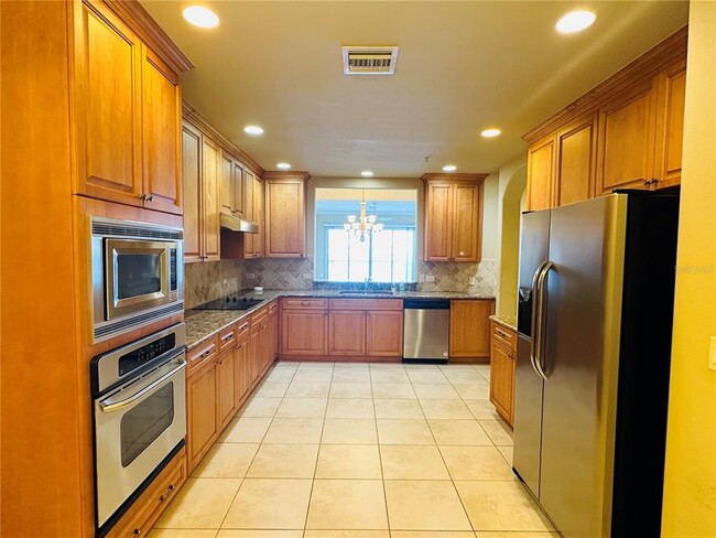 Foto del edificio - 8743 The Esplanade St