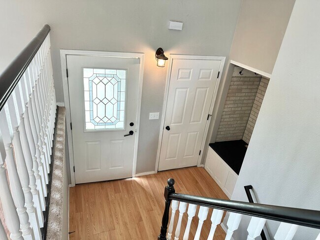 Foto del edificio - 5 Bedroom 2 Bath South Fargo