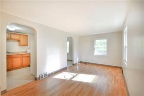 Building Photo - 923 18th St