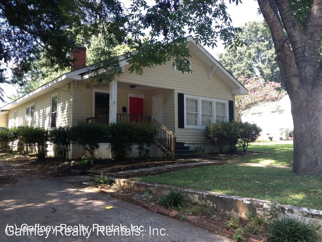1104 S Petty St, Gaffney, SC 29340 House Rental in Gaffney, SC