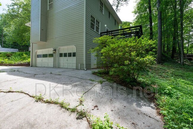 Foto del edificio - 3787 Etna Dr