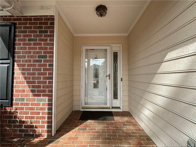 Foto del edificio - 728 Bent Creek Dr