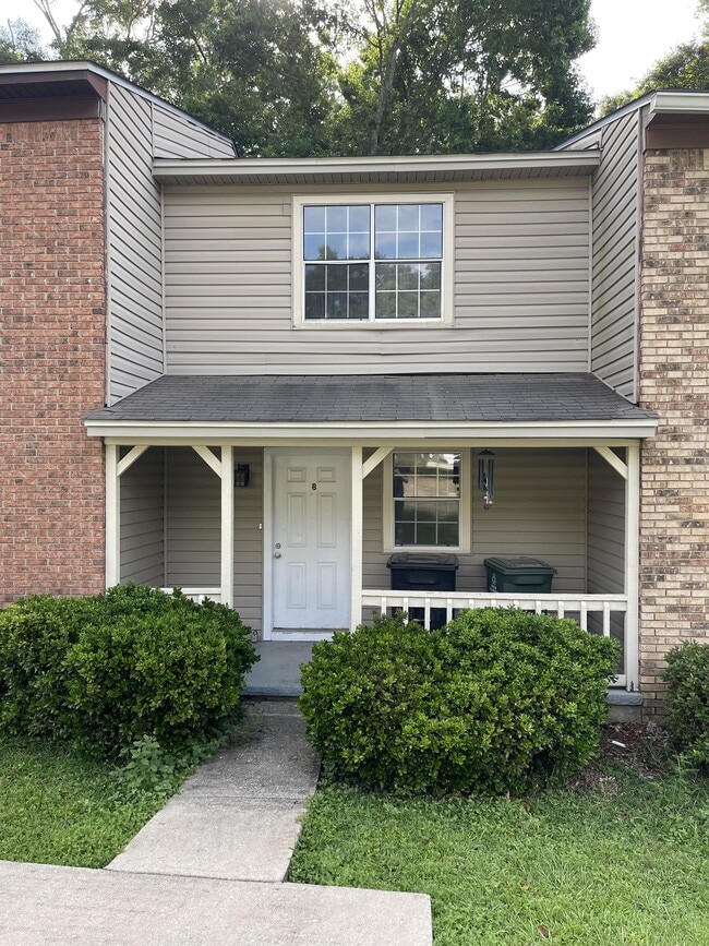 Foto del edificio - 1567 Jacks Dr