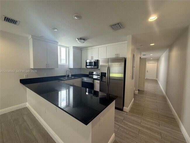 Foto del edificio - 177 E 16th St
