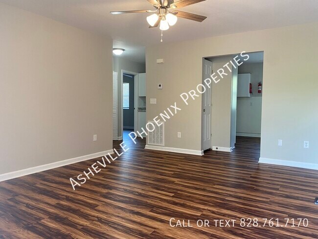 Foto del edificio - 452 Reems Creek Rd